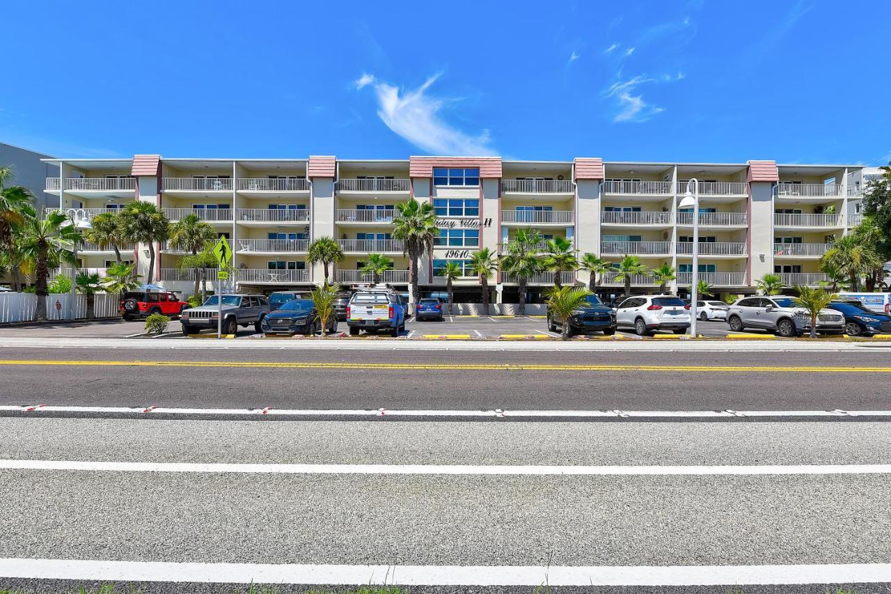 Beach Oasis - No Storm Damage & Guest Ready! Come Enjoy The Heated Pool & Relax At The Beach! Clearwater Beach Zewnętrze zdjęcie
